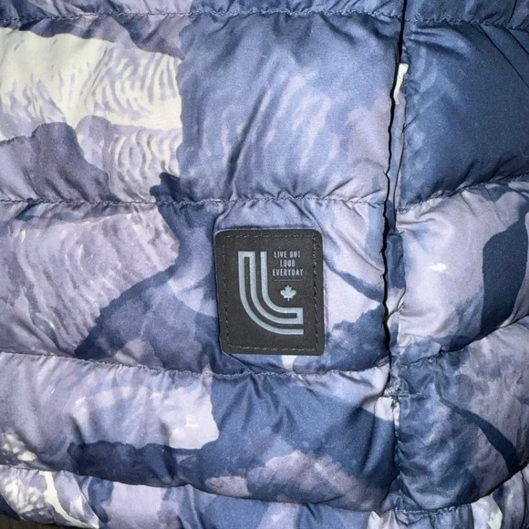 Lolë Hooded Navy and White Puffer Vest, women’s large - Picture 3 of 4